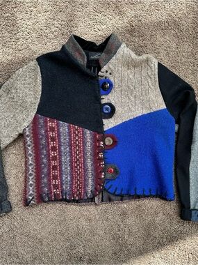 Baabaazuzu Vintage Patchwork Wool Button-Up Jacket made in the USA- S